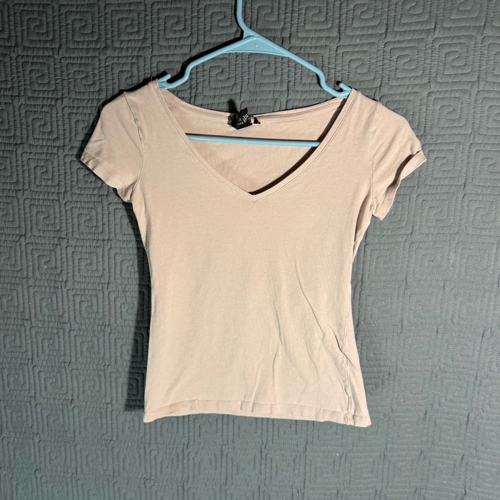 H&M Shirt Top Women’s Size Xs Pink Short Sleeve V-Neck Basic